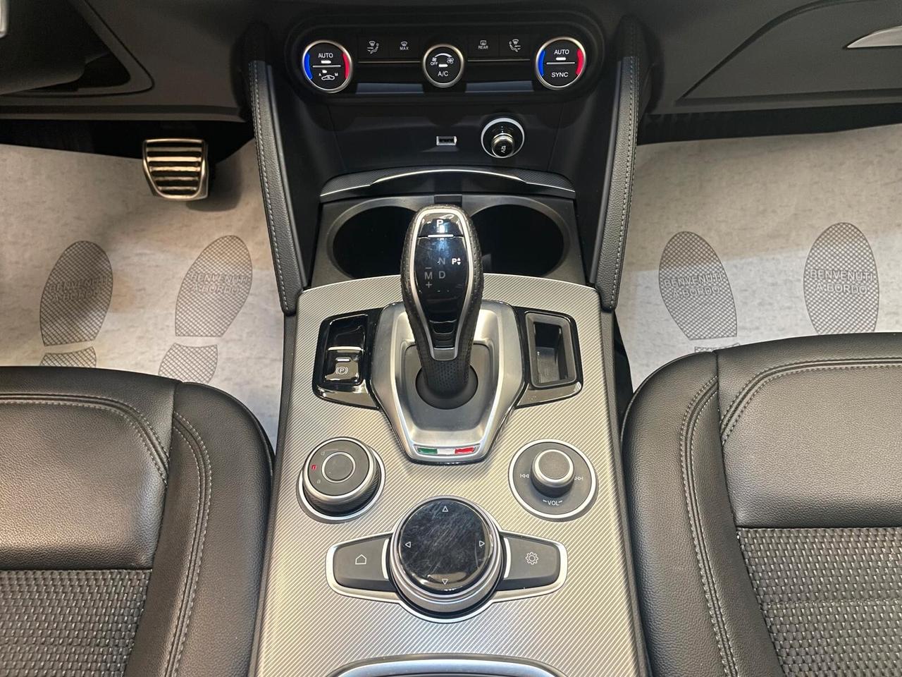 Alfa Romeo Stelvio, 03/2022 2022 2.2 t Sprint Q4 190cv auto