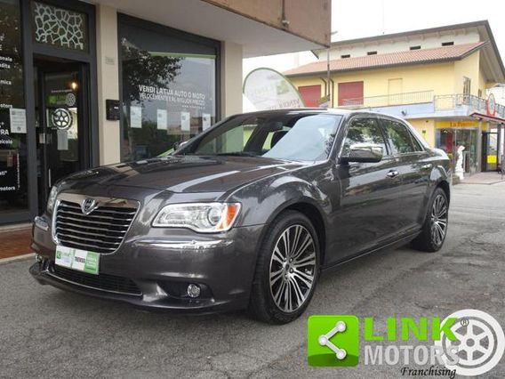 LANCIA Thema 3.6 V6 Pentastar Platinum