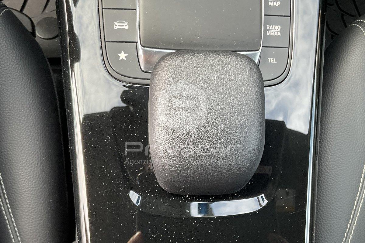 MERCEDES A 180 d Automatic Business