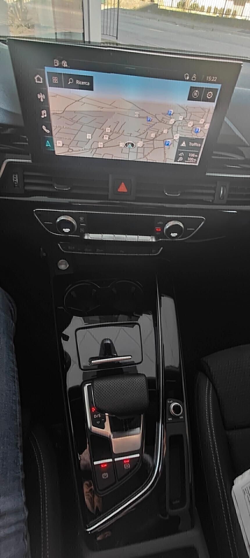 Audi A4 40 TDI quattro S tronic S line edition