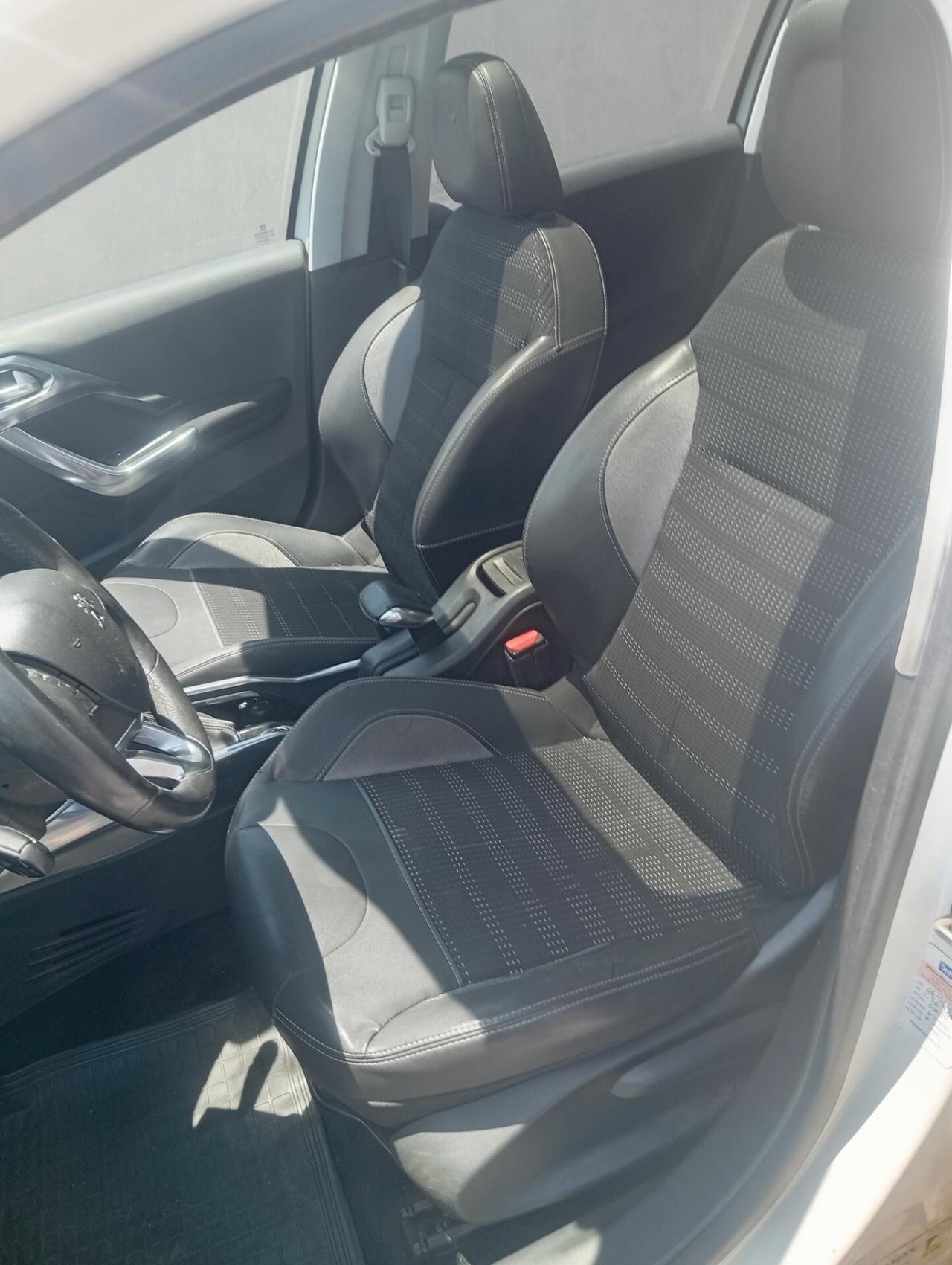 Peugeot 2008 1.6 e-HDi 92 CV Stop&Start Allure