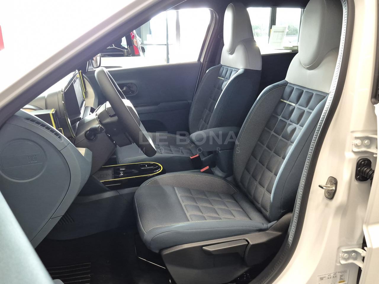 Fiat Grande Panda 1.2 hybrid la prima 110cv edct