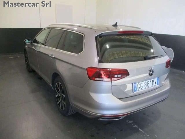 VOLKSWAGEN Passat Variant 2.0 tdi Executive 150cv dsg - GG861MW