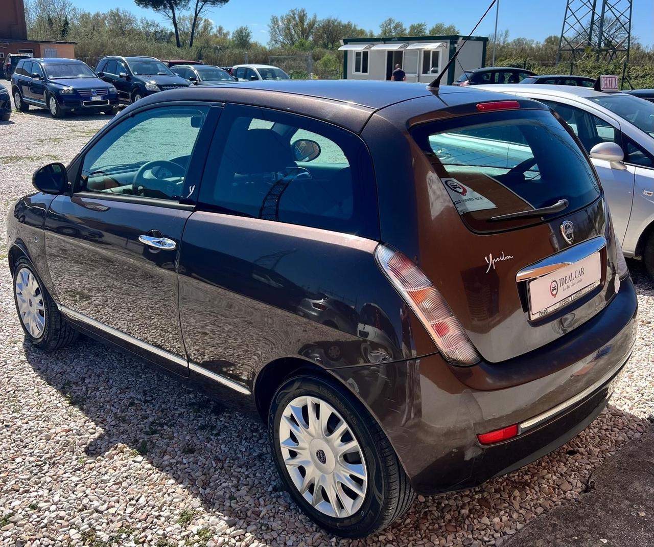 Lancia Ypsilon 1.2 Versus