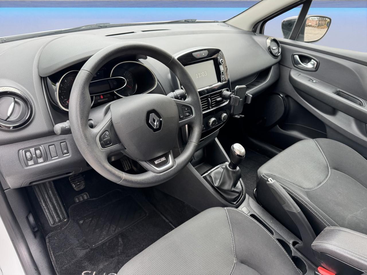 Renault Clio dCi 8V 75 CV 5 porte Moschino Zen