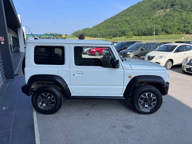 SUZUKI Jimny JIMNY 1.5 VETTURA 4 POSTI ITALIANO OK neopatentato