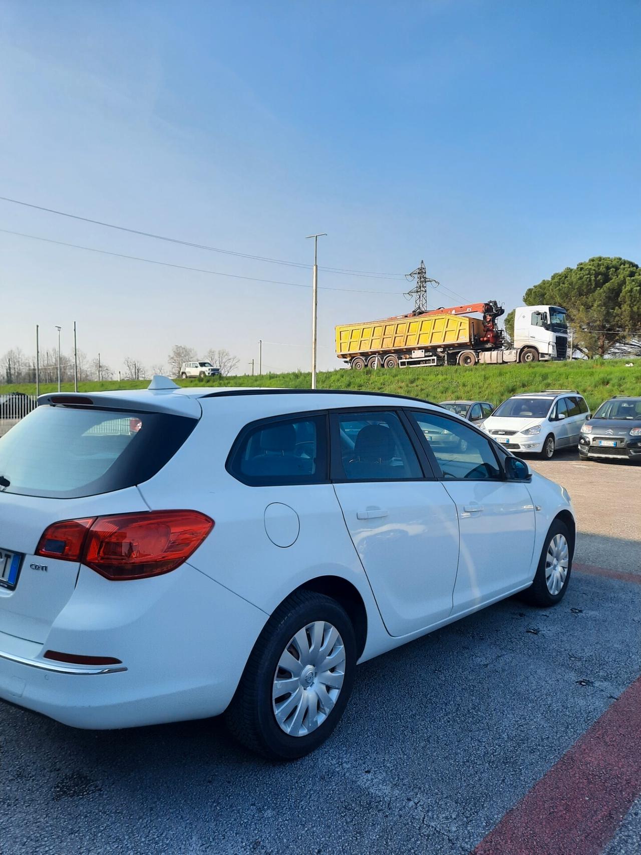 Opel Astra 1.7 CDTI 110CV 5 porte Elective