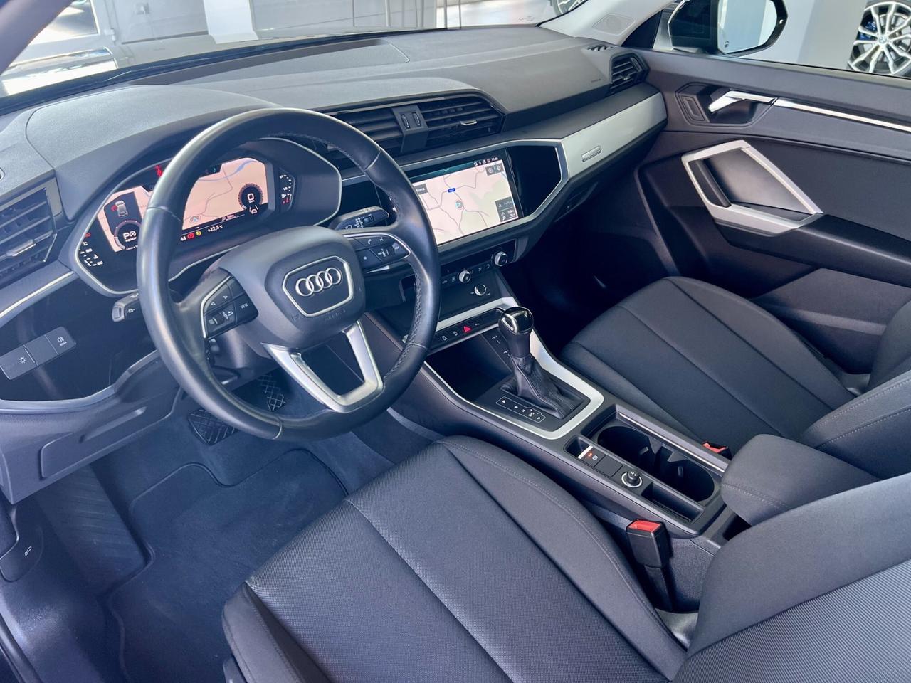 AUDI Q3 35 TDI S TRONIC BUSINESS - 2021
