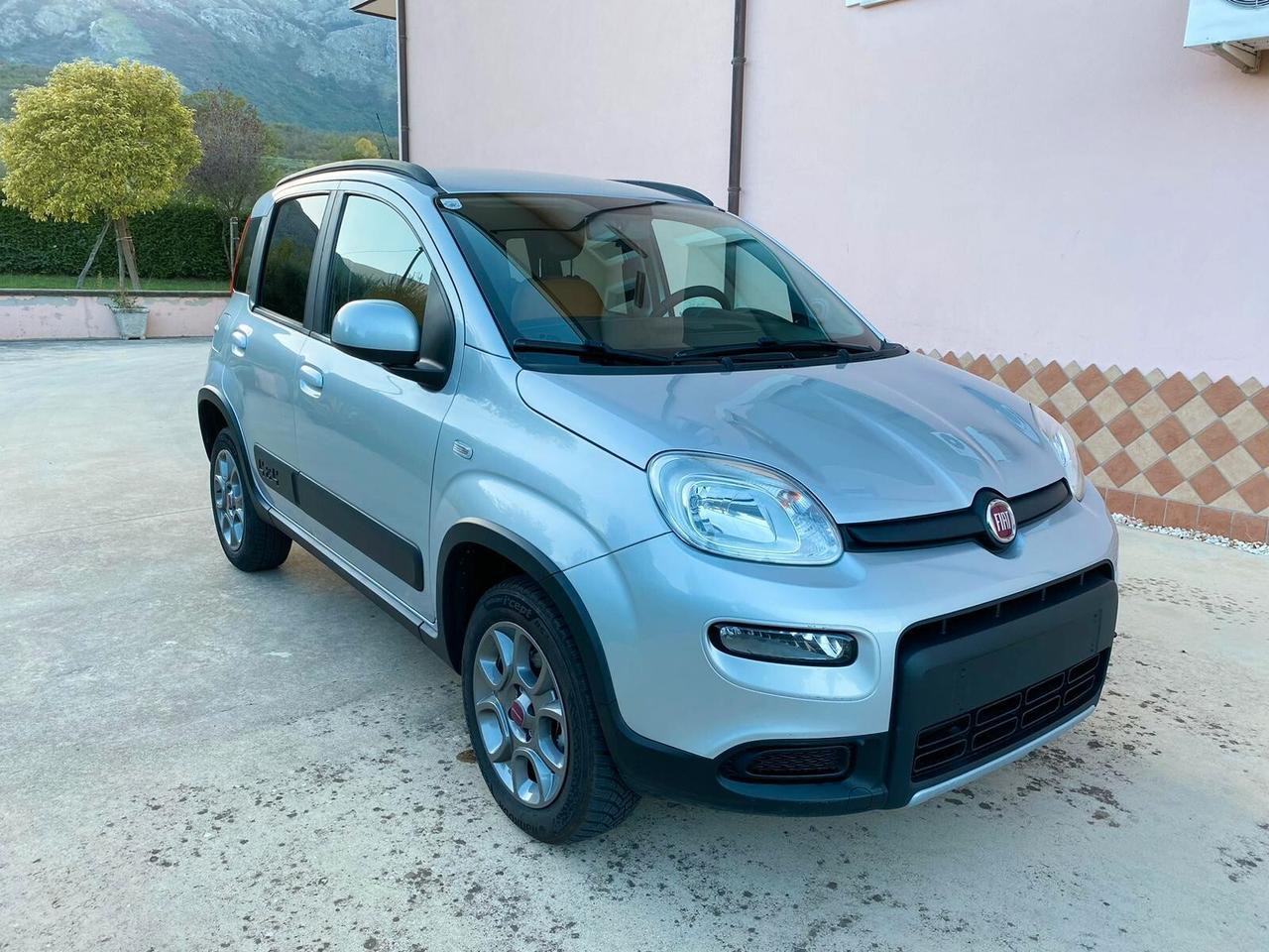 2015 FIAT PANDA 4X4