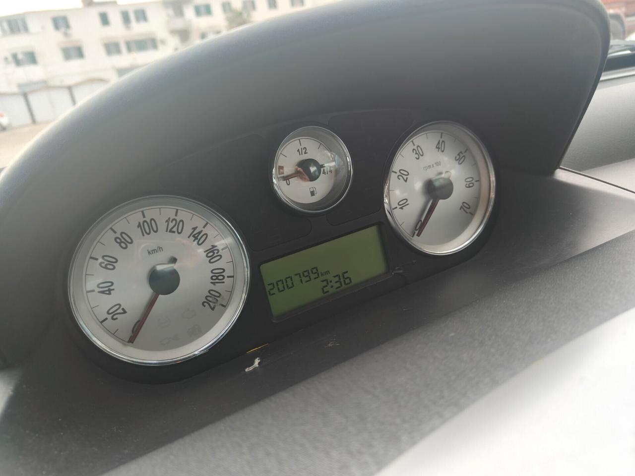 Lancia Ypsilon 1.2 Silver