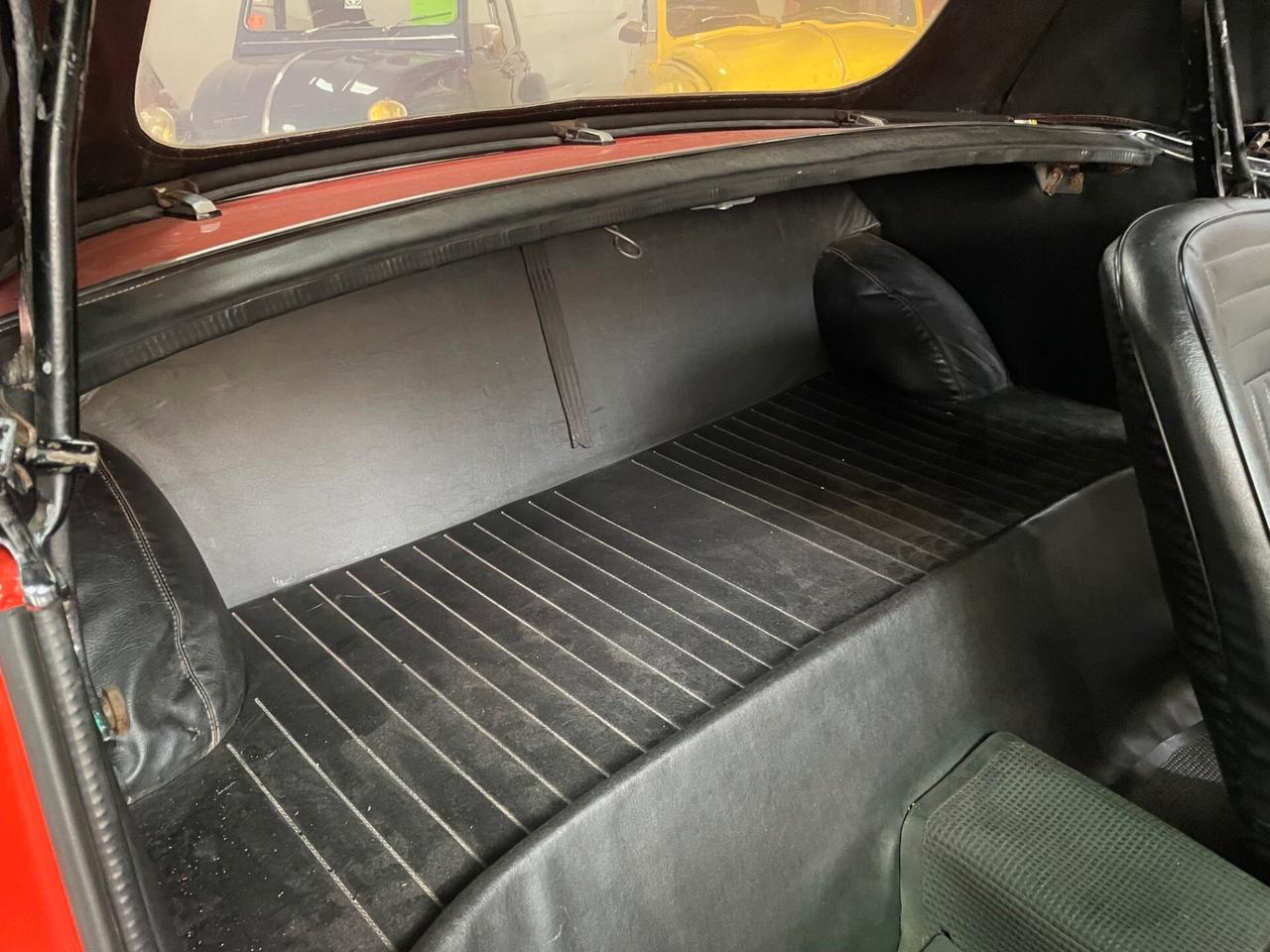 Fiat 850 Sport Spider 2ª serie