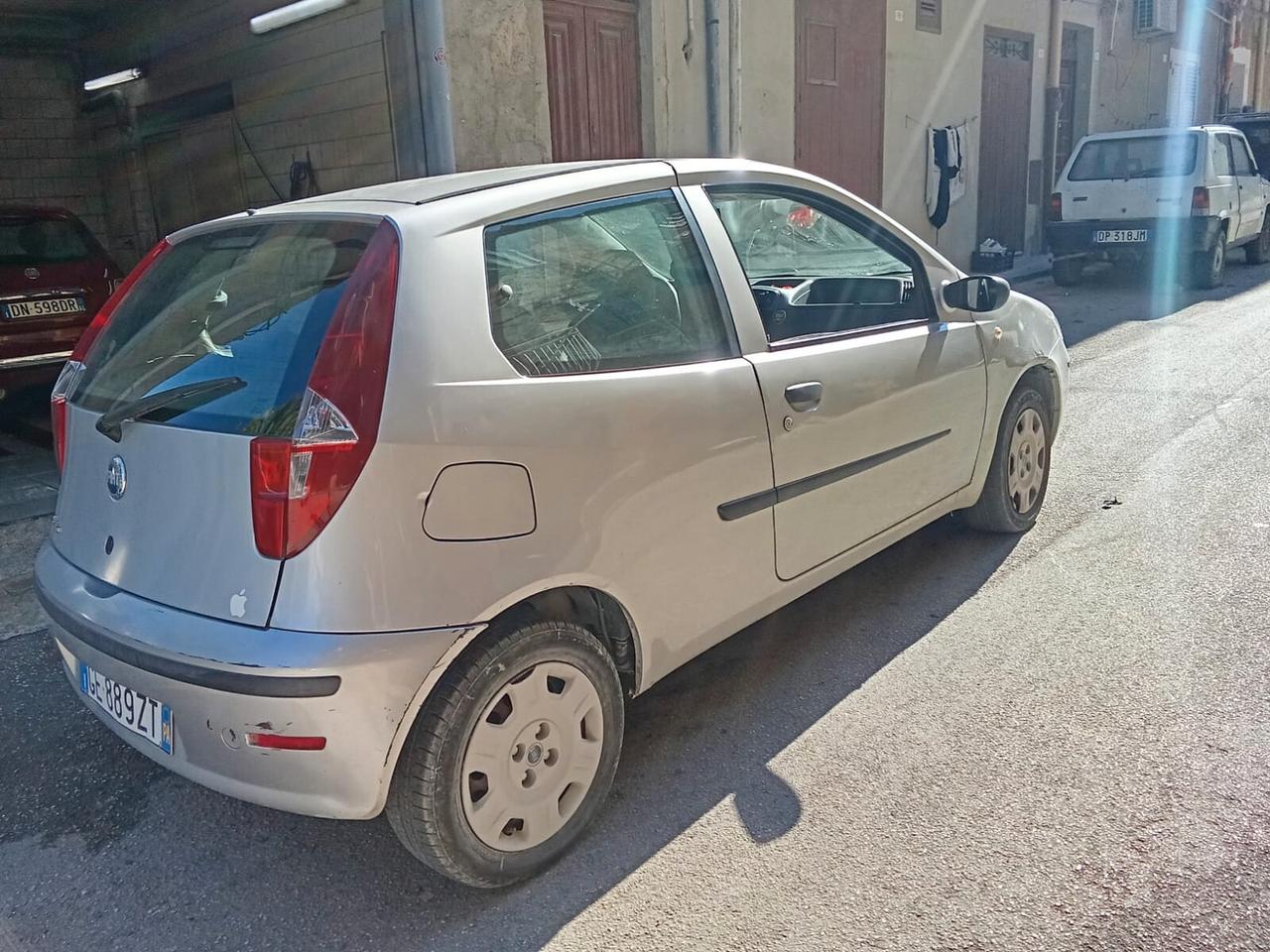 Fiat Punto 1.2 3 porte Active