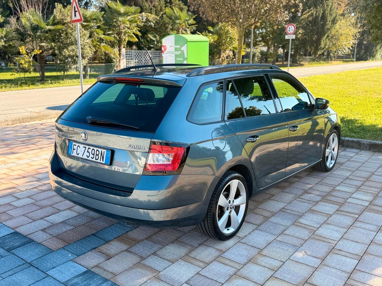 Skoda Fabia 1.4 TDI 90 CV DSG Wagon neopatentati