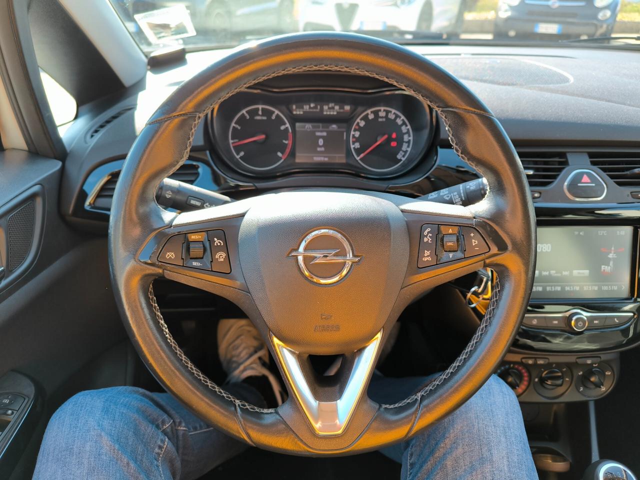 Opel Corsa 1.4 90CV GPL Tech 5 porte b-Color