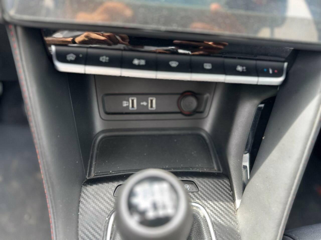 MG ZS 2021 - ZS 1.0 Luxury