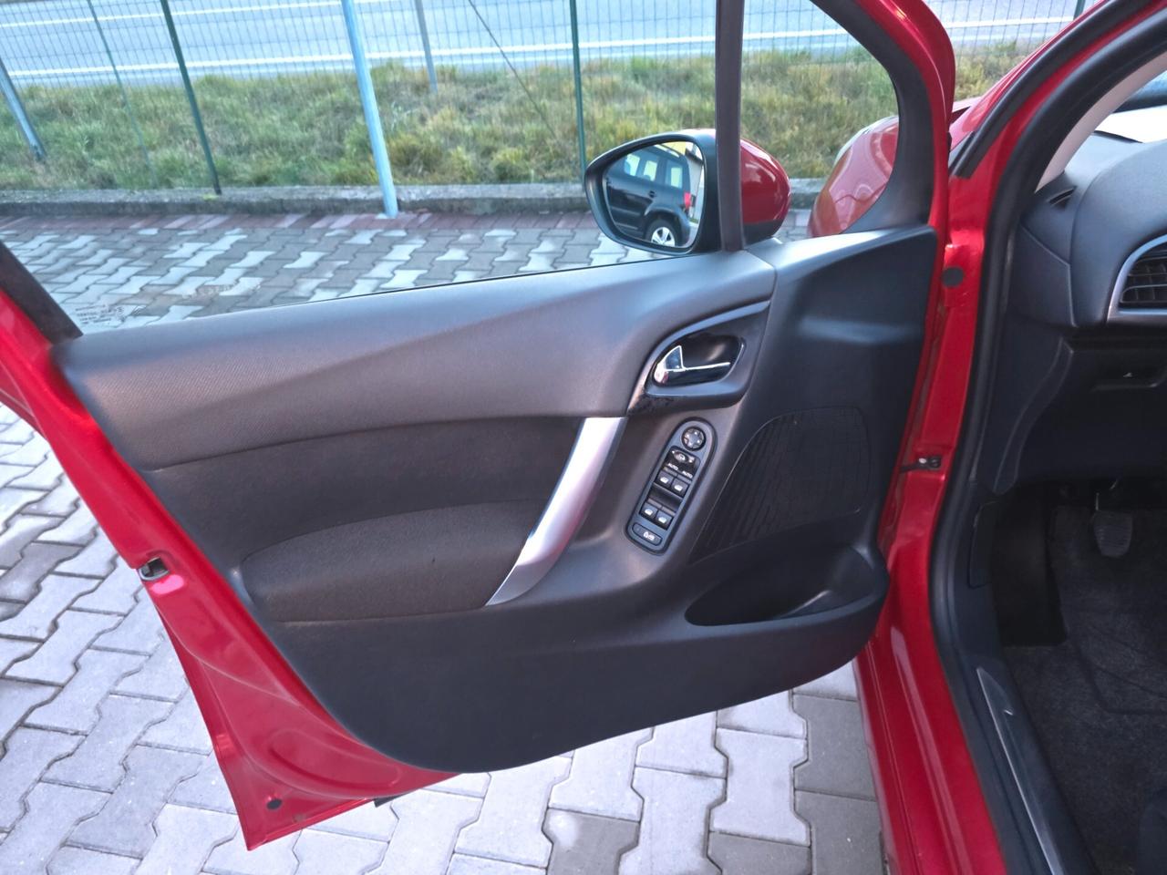 Citroen C3 1.4 HDi 70 Exclusive perfetta e garantita 12m