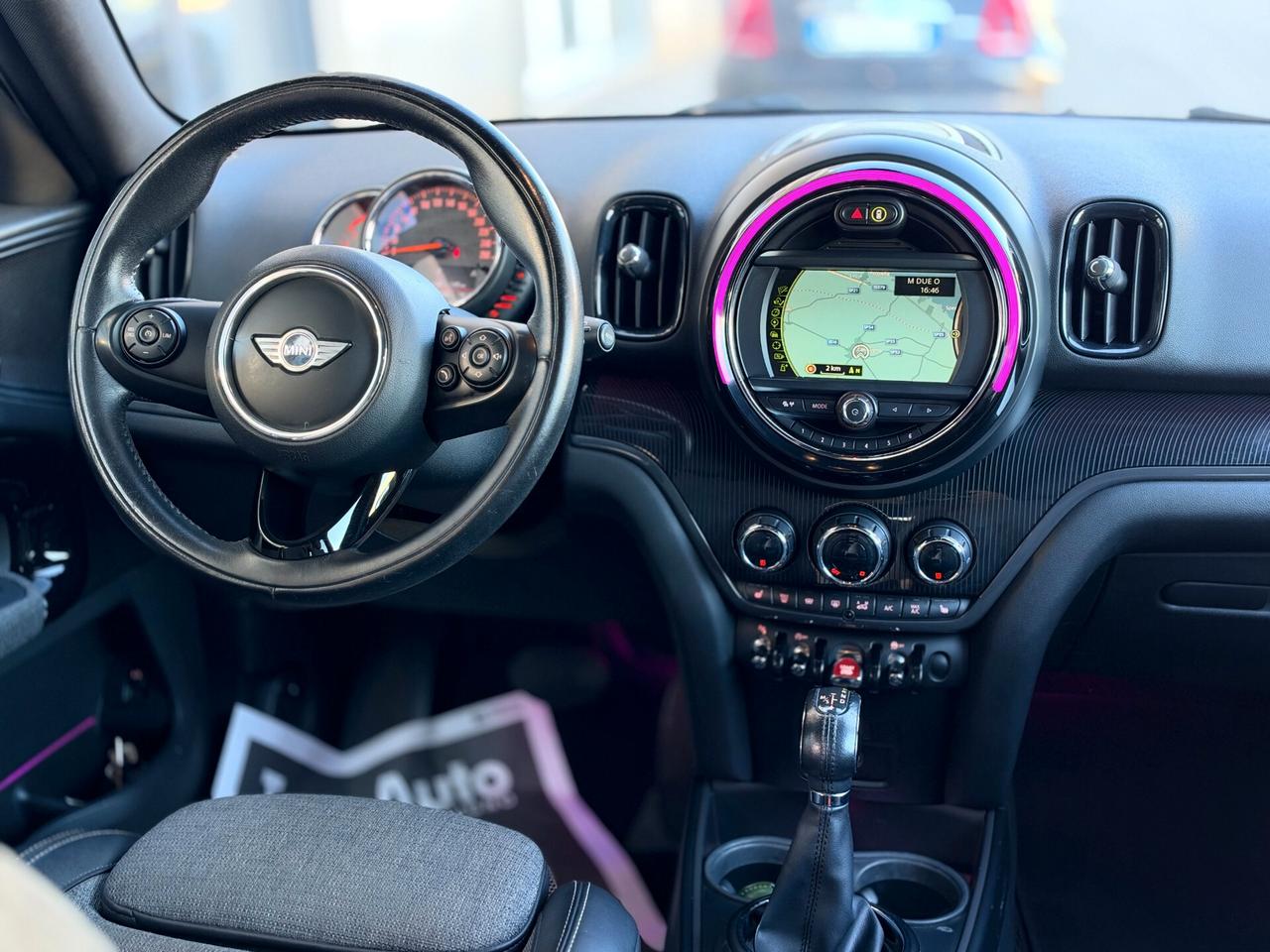 Mini Cooper D Countryman Hype auto my18 BICOLORE CON TETTO NERO, NAVI,FULL LED, BLUETOOTH,SCHERMO DIGITAL