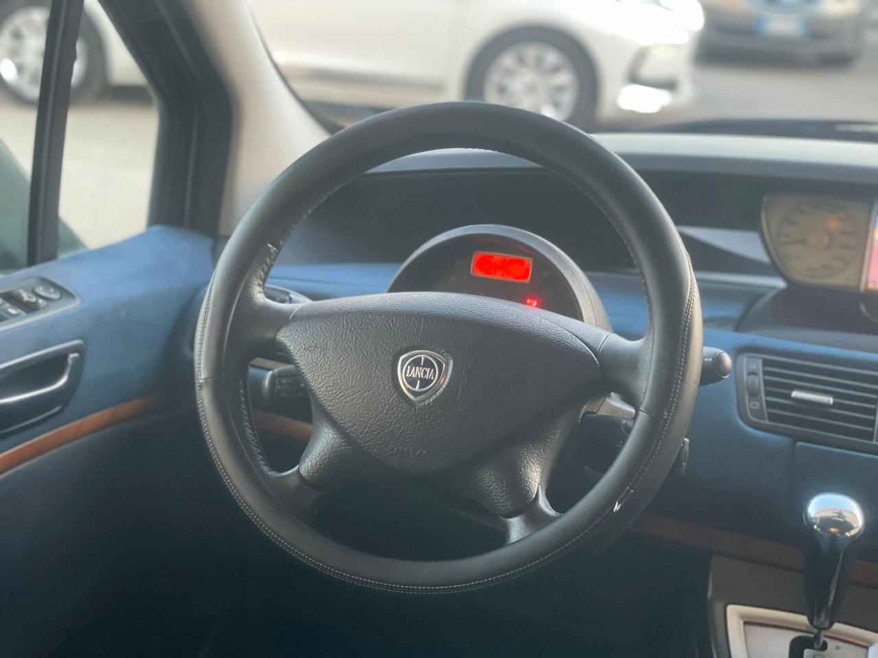 Lancia Phedra 2.2 MJT CA Limited Edition