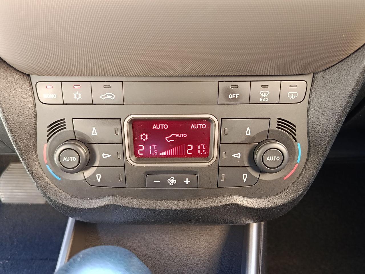 Alfa Romeo MiTo Distinctive 1.4 TB 16V MultiAir #6524