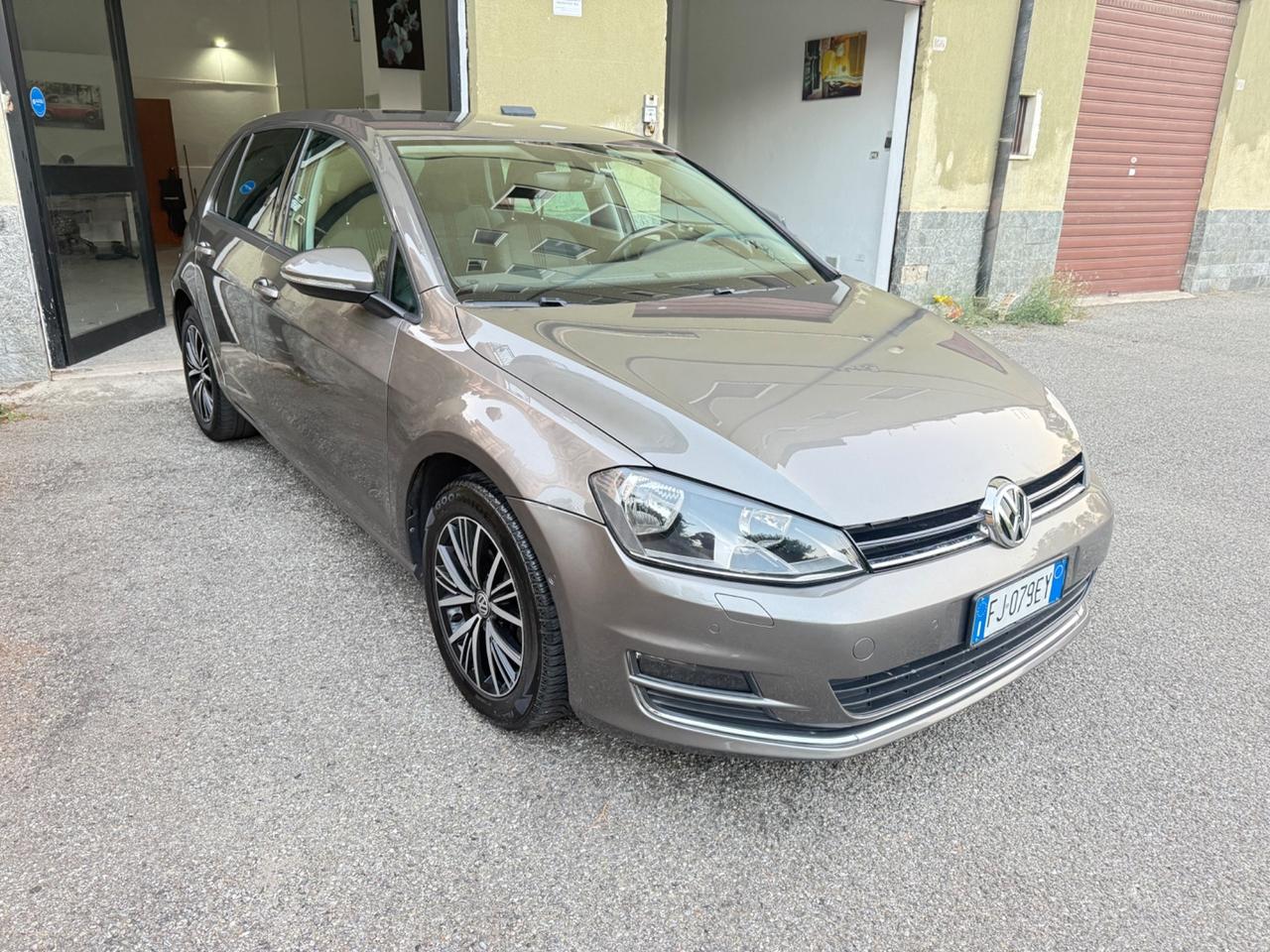 Volkswagen Golf 1.6 TDI 110 CV 5p. Highline BlueMotion Technology