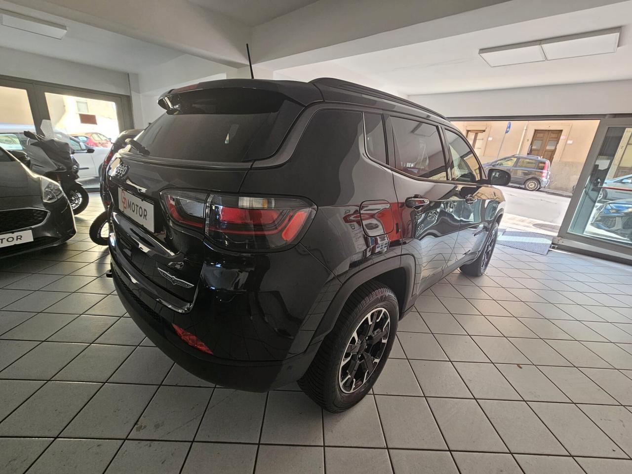 Jeep Compass 1.3 Turbo T4 240 CV PHEV AT6 4xe Trailhawk