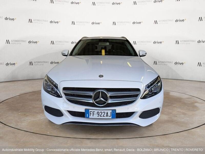 Mercedes-Benz Classe C 200 D S.W. AUTOMATIC AVANTGARDE ''VETRY PRIVACY, SENSORI DI PARCHEGGIO, CERCHI IN LEGA''