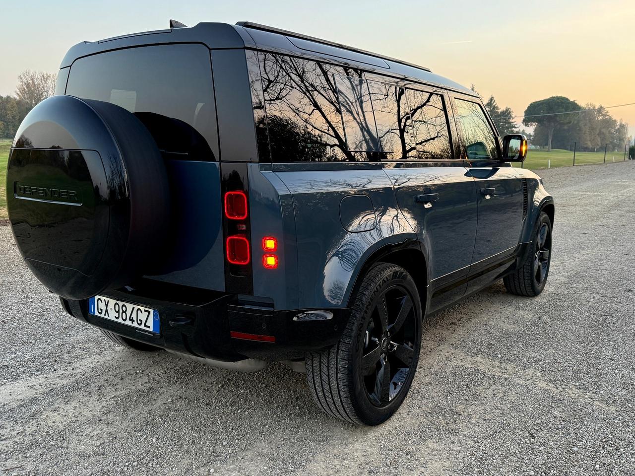 SUBENTRO LEASING -Land Rover Defender 300 CV -