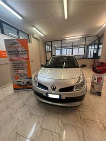 Renault Clio 1.2 16V 5 porte Confort