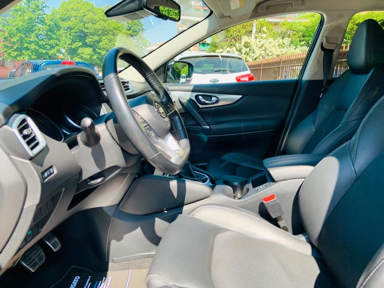 Nissan Qashqai 1.6 dCi 2WD Visia Automatico