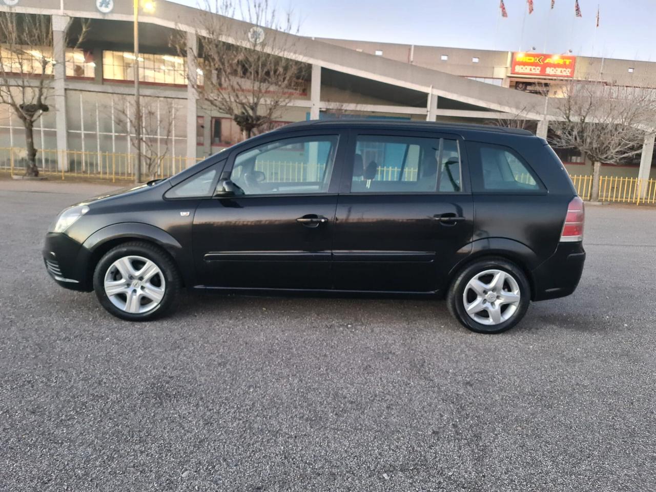 Opel Zafira 1.6 16V Twinport Club