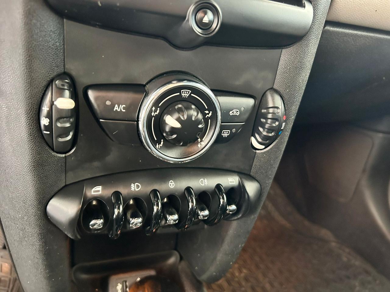 Mini COOPER D 1.6 X NEOPATENTATI 2013