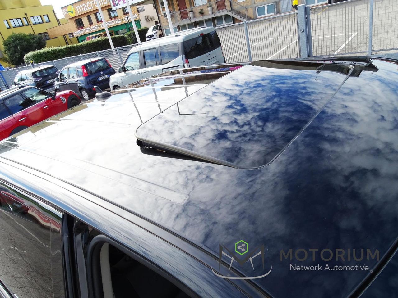 Dodge RAM 1500 AWD 5.7L V8 401CV LARAMIE AUTOCARRO