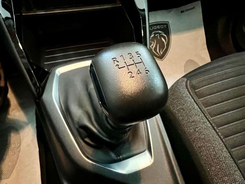 Peugeot 2008 2008 BlueHDi 110 S&S Active Pack