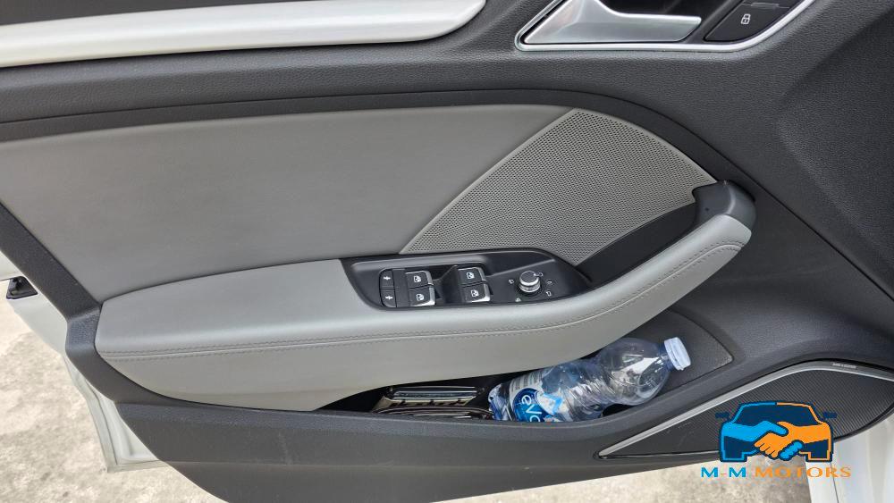 Audi S3 S3 SPB 2.0 TFSI QUATTRO S TRONIC