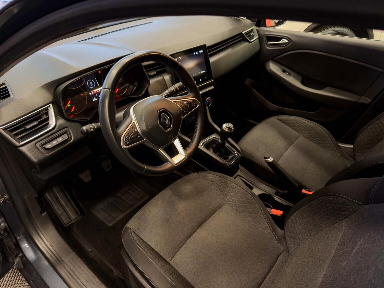 Renault Clio TCe 90 cv Business