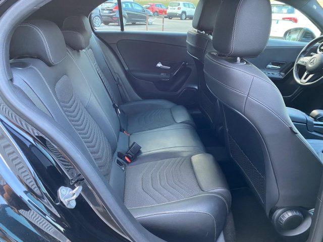MERCEDES-BENZ A 180 d Automatica 4p. PREMIUM SPORT, SCHERMI GRANDI