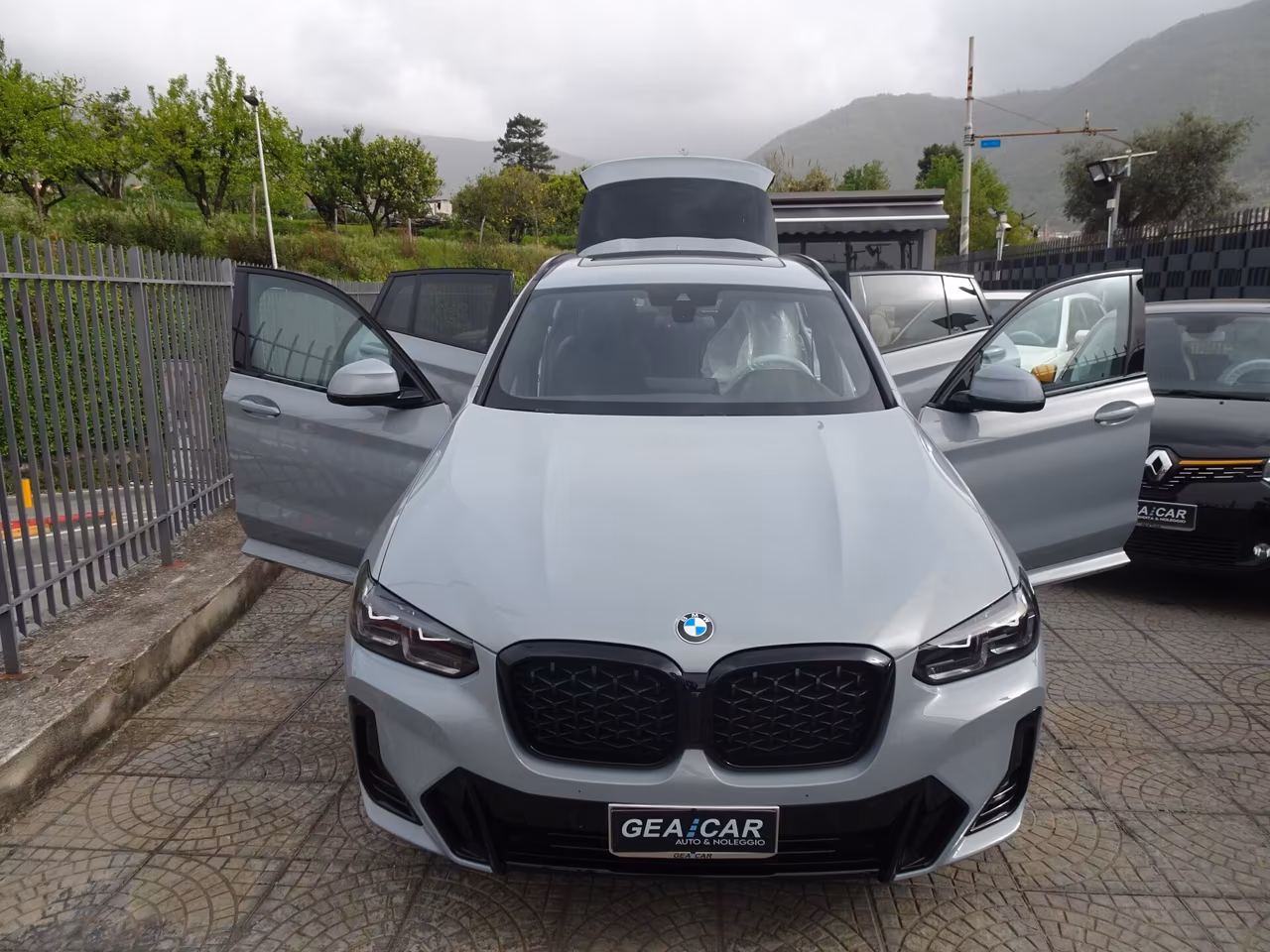 BMW X4 M Sport X Drive20d Hybrid