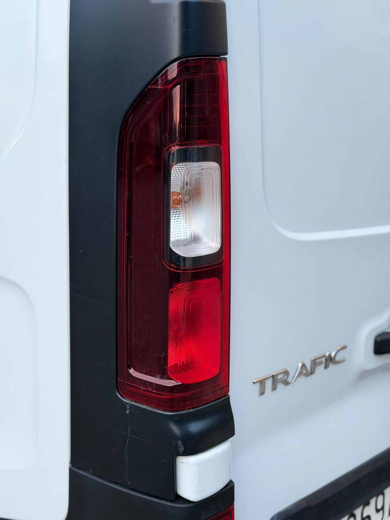 Renault Trafic T27 2.0 dCi 150CV PC-TN Furgone Start