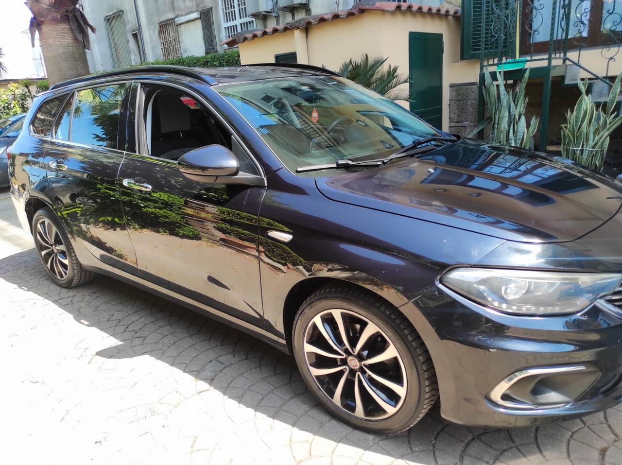 Fiat Tipo 2017 1.6 Mtj 120cv Lega sensori Lounge