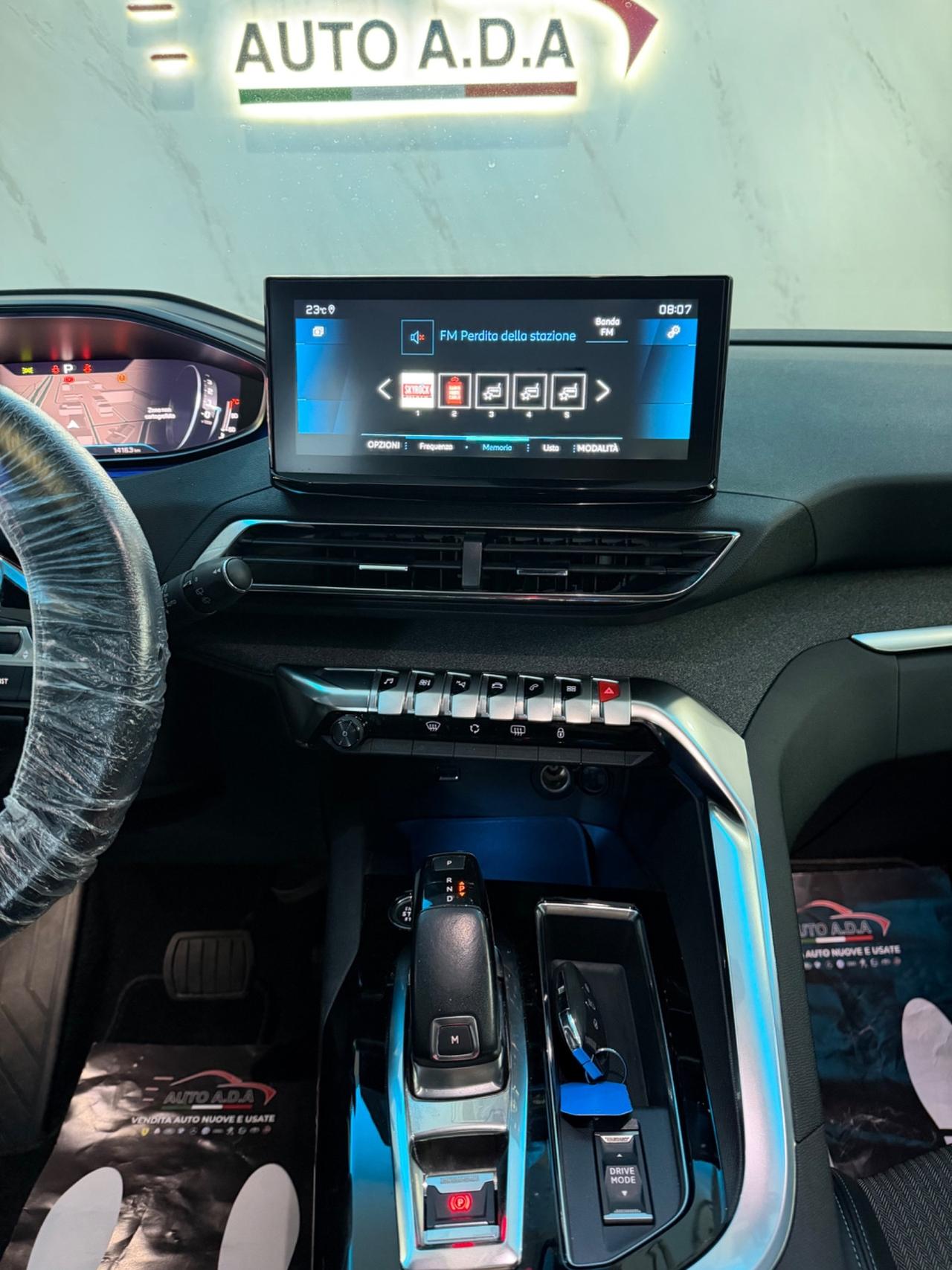 Peugeot 3008 BlueHDi 130 S&S EAT8 Active Pack