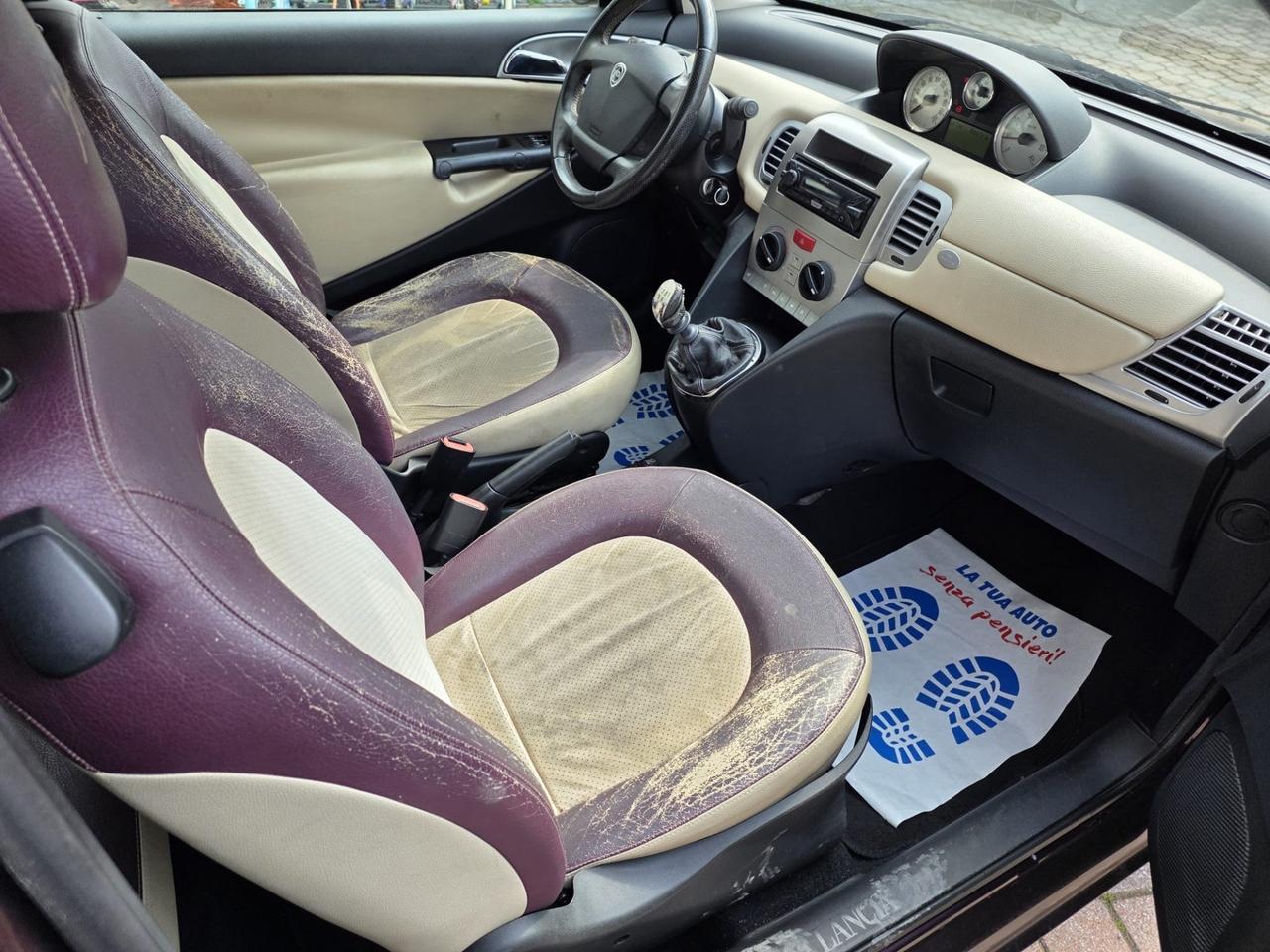 Lancia Ypsilon 1.4 Oro Ecochic GPL