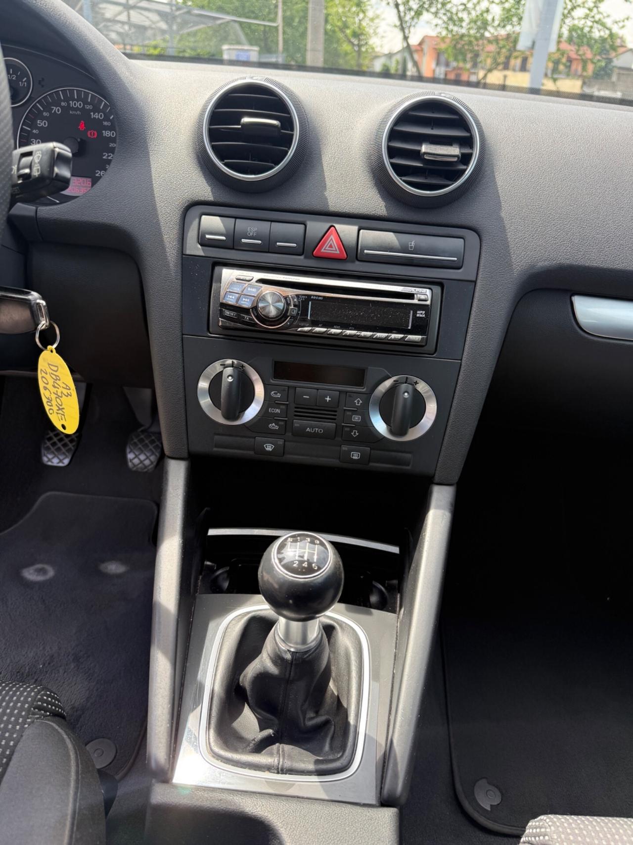 Audi A3 1.6 16V FSI Ambition