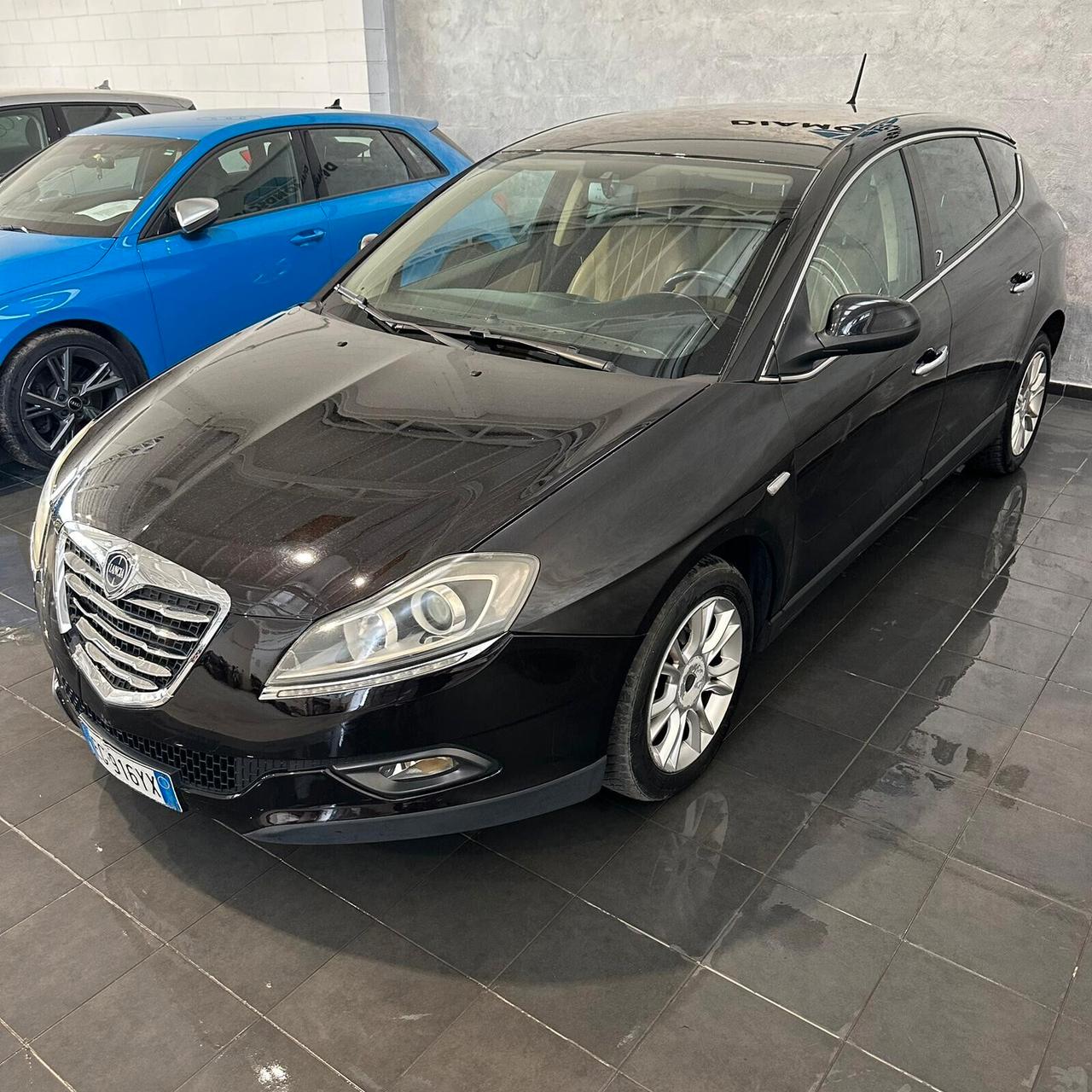 Lancia Delta 1.6 MJT DPF 105 CV Gold