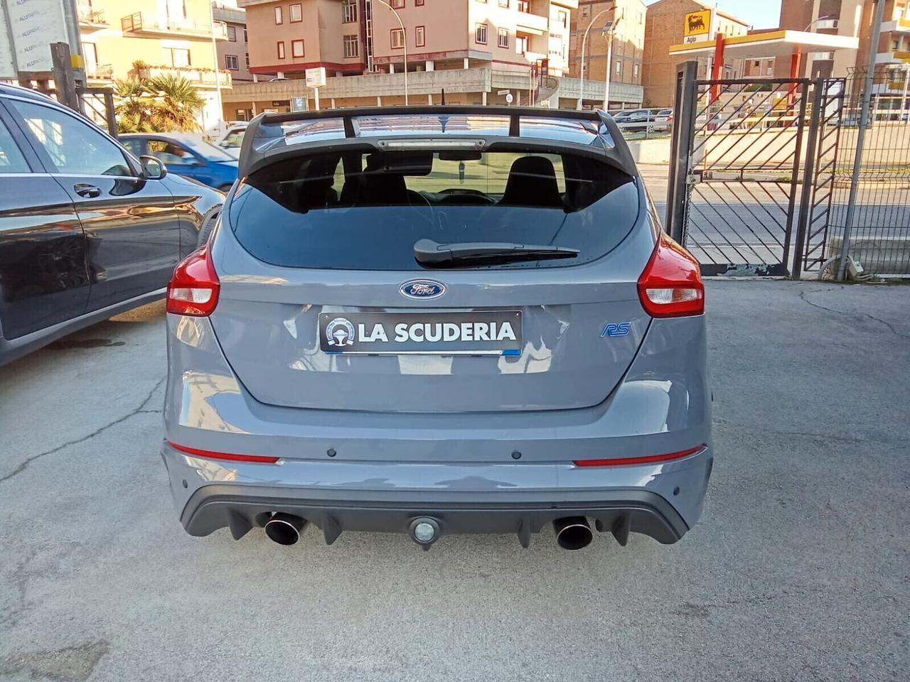 Ford Focus RS 2.3 350 CV AWD