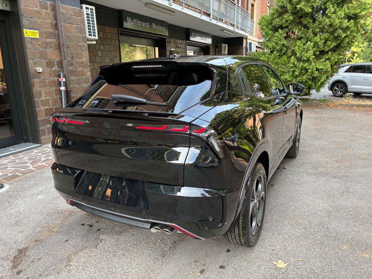 Alfa Romeo Junior 1.2 145 CV Hybrid eDCT6 Sport Speciale Edizione Milano Cortina 2026