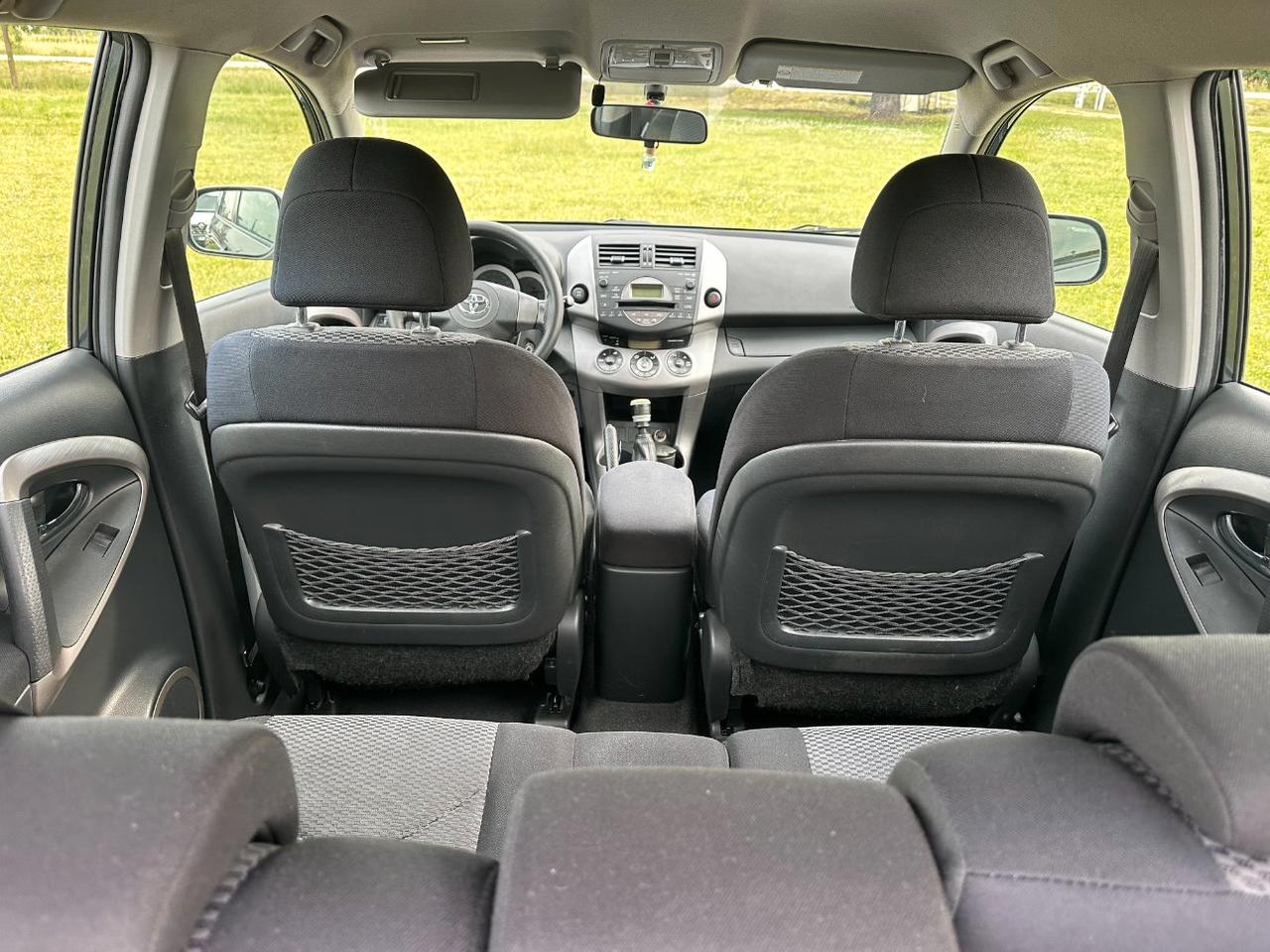 Toyota RAV4 5 Porte RAV4 2.2 d-4d Sol 136cv dpf