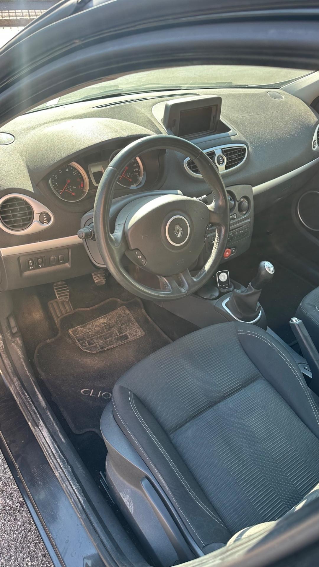 Renault Clio 1.2 16V 5 porte 20th Anniversario