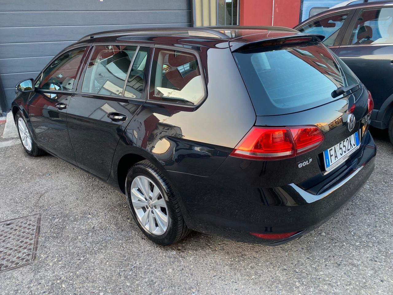 Volkswagen Golf Variant 1.6 TDI 110 CV Comfortline BlueMotion Tech.