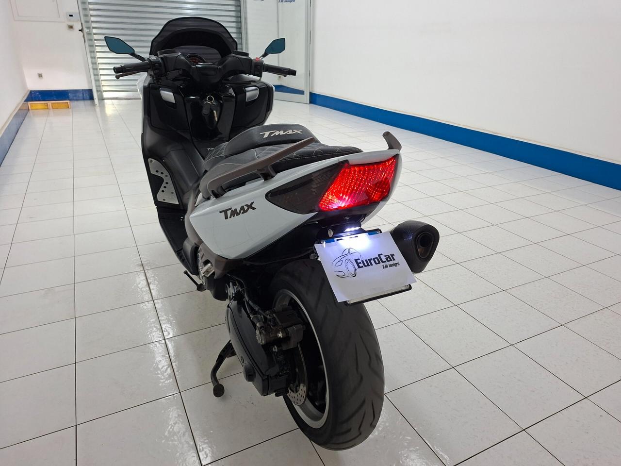 Yamaha T Max 500