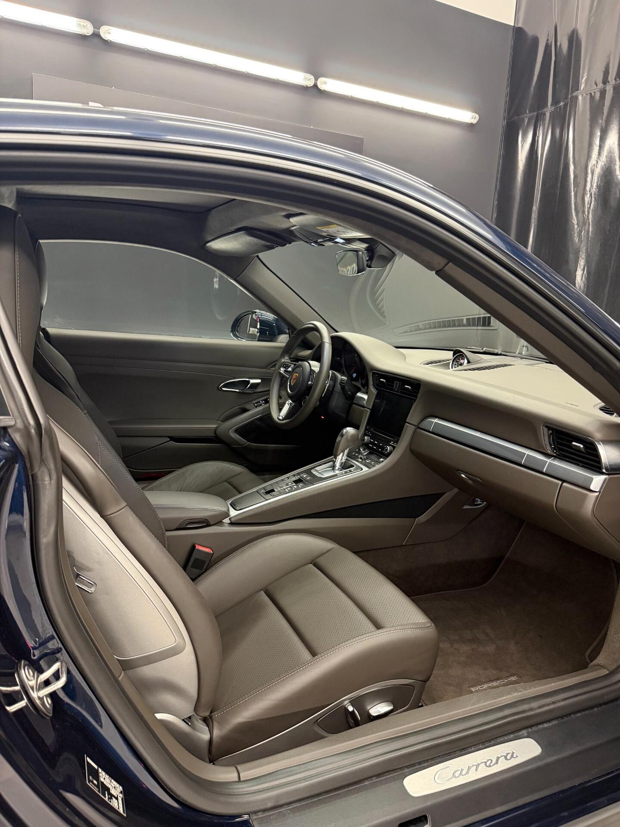 Porsche 911 3.0 Carrera Coupé